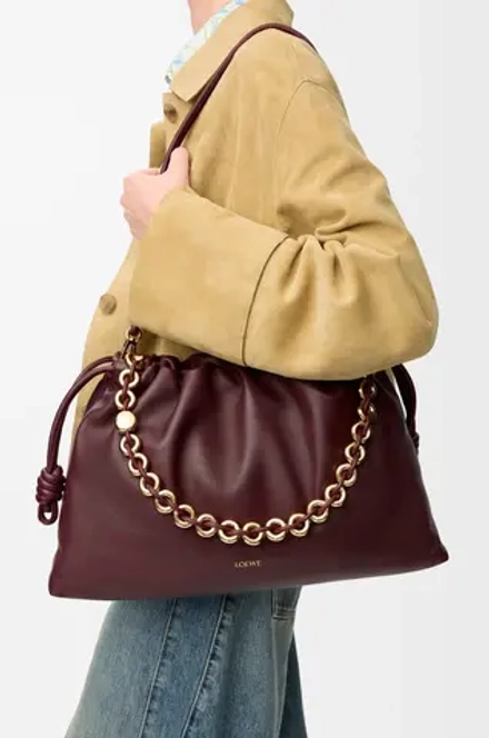 Loewe Большая сумка Flamenco из мягкой кожи ягненка наппа, бургунди