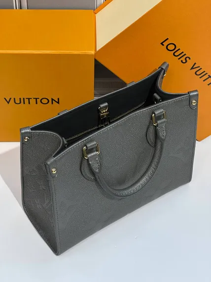 Сумка Louis Vuitton Onthego PM Серый