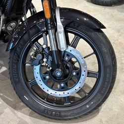 Royal Enfield Super Meteor 650 Astral Black (Base)