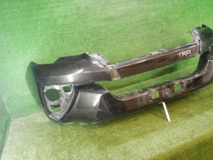 Бампер передний Toyota Fortuner 2 (2015-2020)