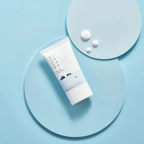 Round Lab 1025 Dokdo Sunscreen SPF50+ PA++++ солнцезащитный крем для проблемной кожи с морской водой