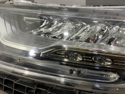 Фара левая LED Honda CR-V 5 (RW) 16-нв Б/У Оригинал 33150TLAG11