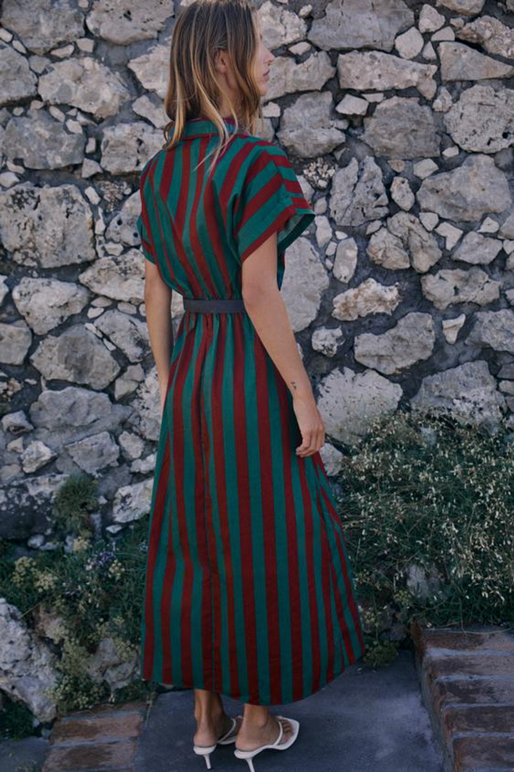 ZARA ПЛАТЬЕ-РУБАШКА МИДИ В ПОЛОСКУ С РЕМНЕМ, РАЗНОЦВЕТНЫЙ