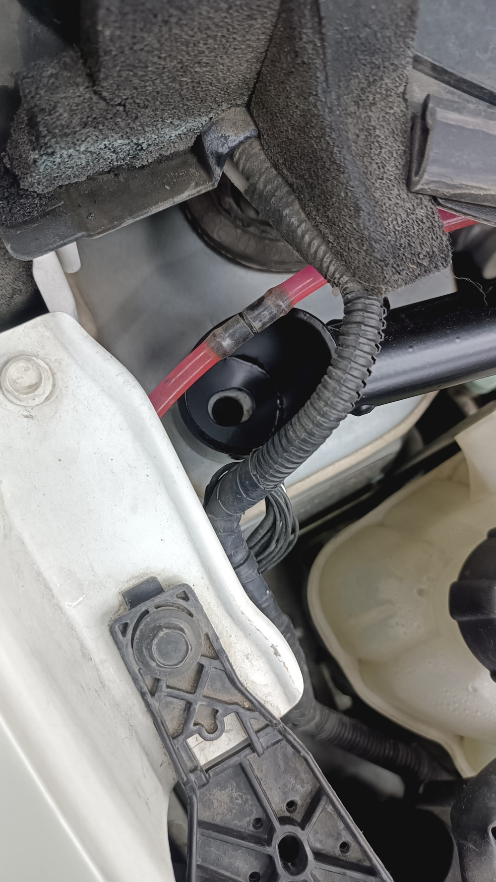 Распорка передних стоек Nissan Note e-Power II Рестайлинг (ПОД ЗАКАЗ)