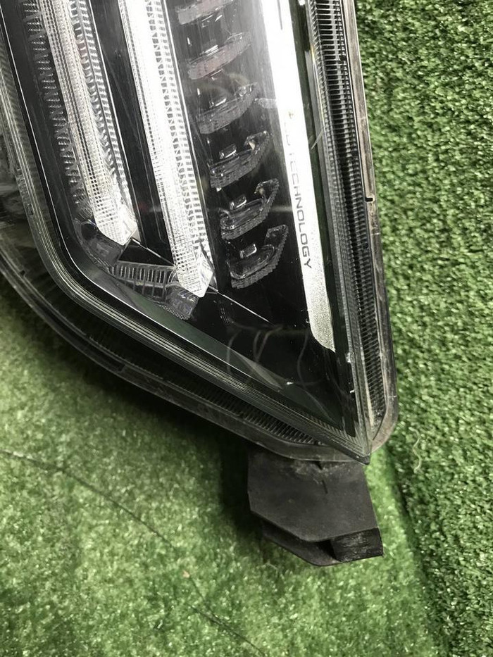 Фара правая Chery Tiggo 8 Pro Max 22-24 LED