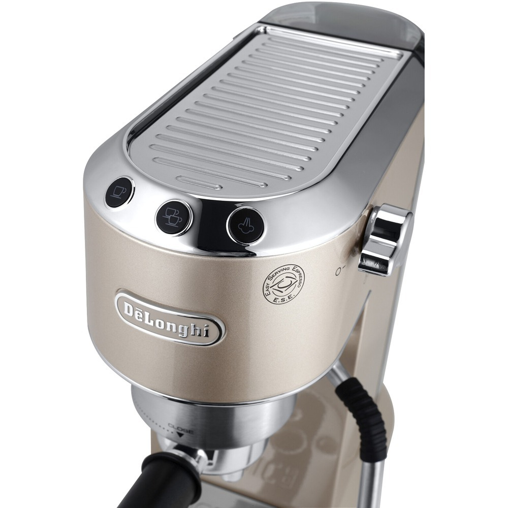 Кофеварка Delonghi EC885.BG