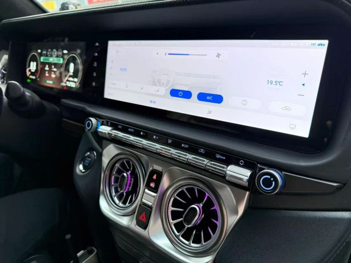Магнитола для Toyota Land Cruiser 200 2007-2015 (климат на ШГУ) - Kuberg ZH QLed, Android 13, Быстрейшая, CarPlay, 4G SIM-слот