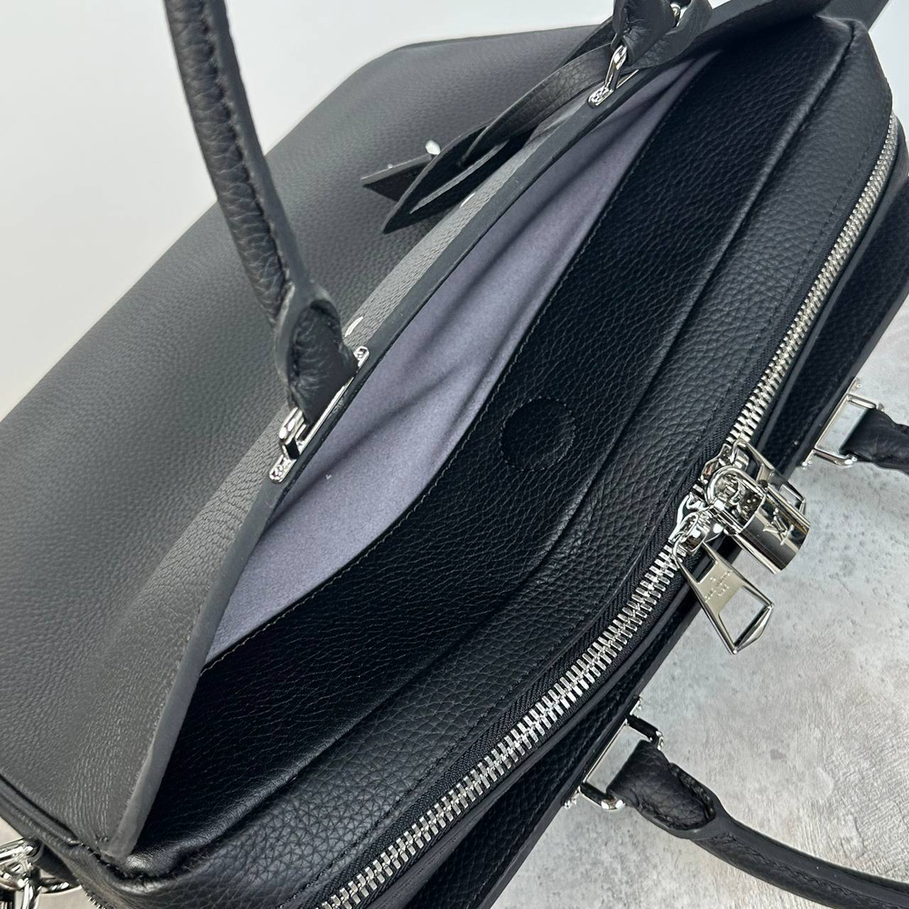 Портфель Louis Vuitton