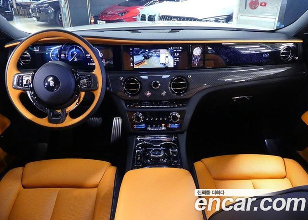 Rolls-Royce Ghost 6.7 V12 Black Badge — 2025