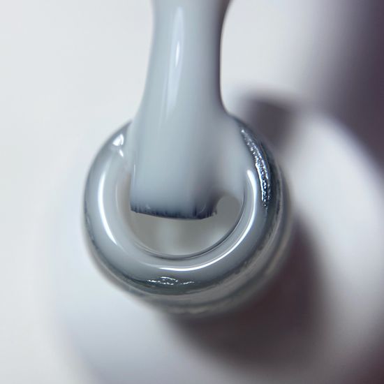 Камуфлирующая база Laro Nails Milk Base молочная 10 мл. №5