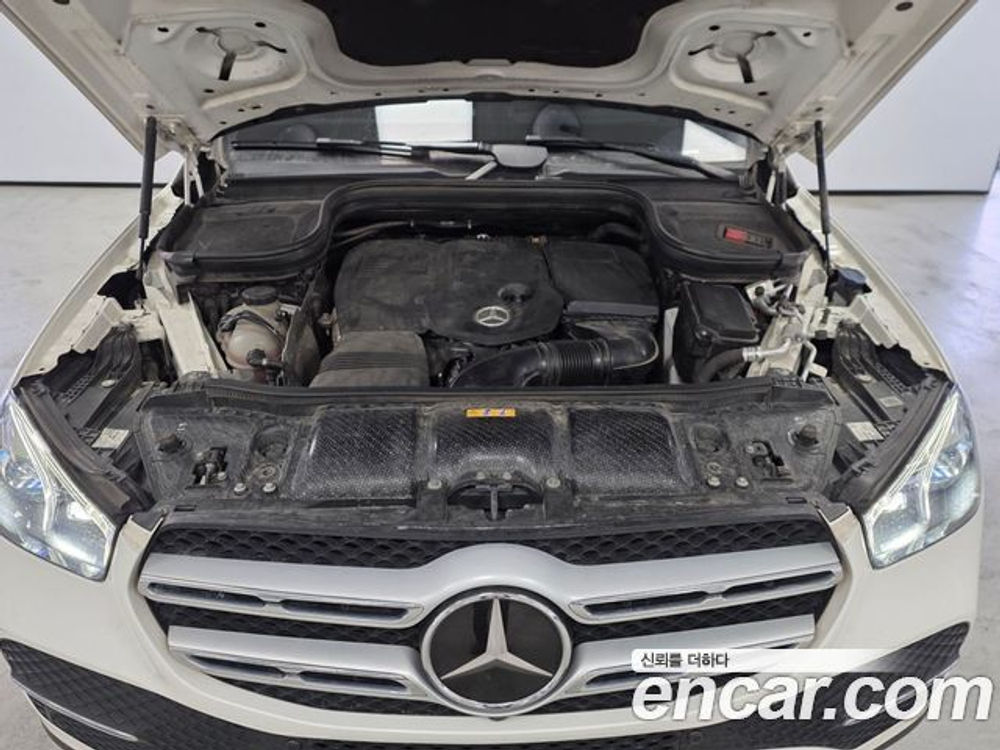Mercedes-Benz GLE-Class GLE300d 4MATIC — 2023
