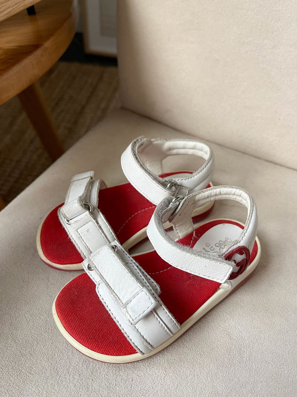 Босоножки Gucci, 22