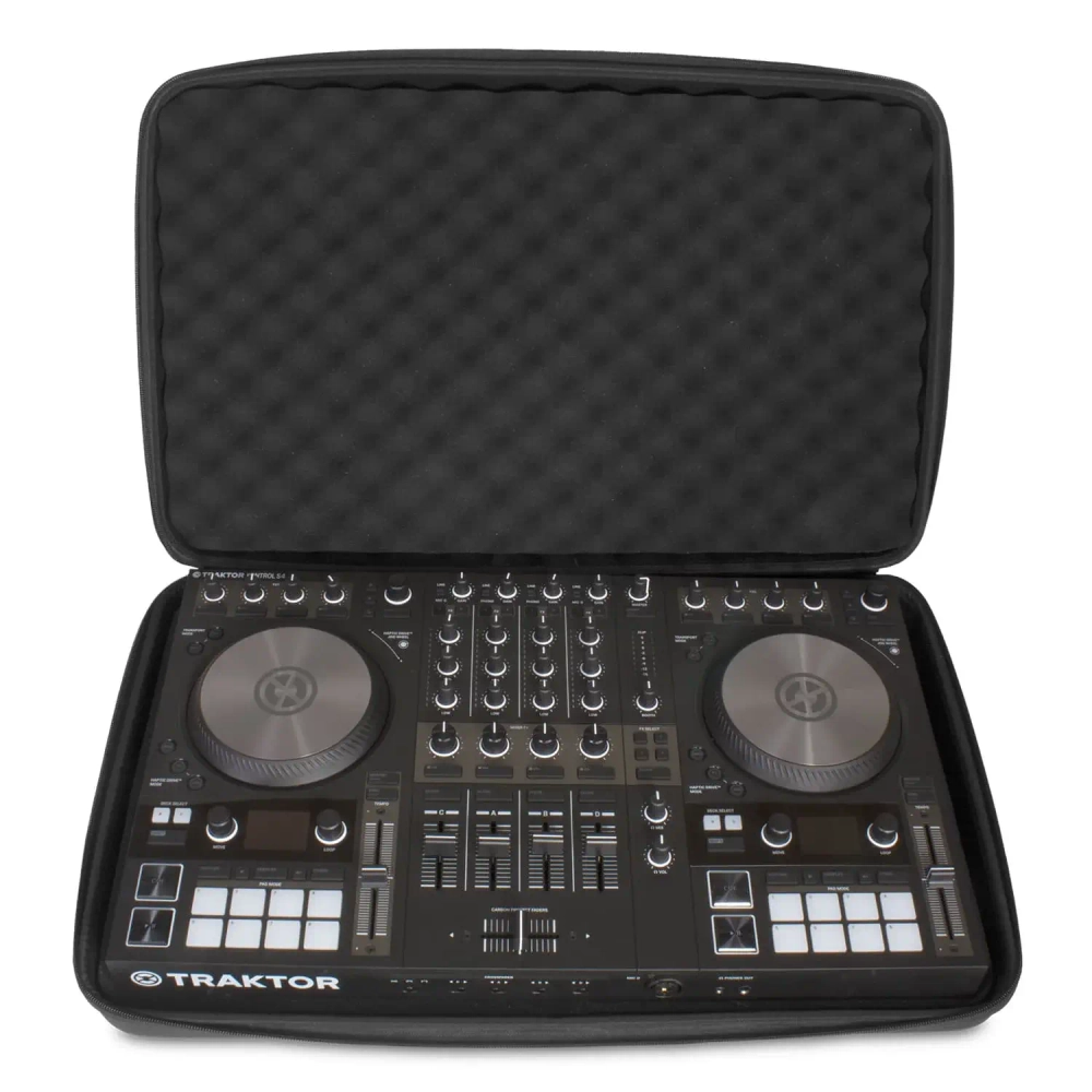 Кейс UDG Creator Controller Hardcase Large Black MK2