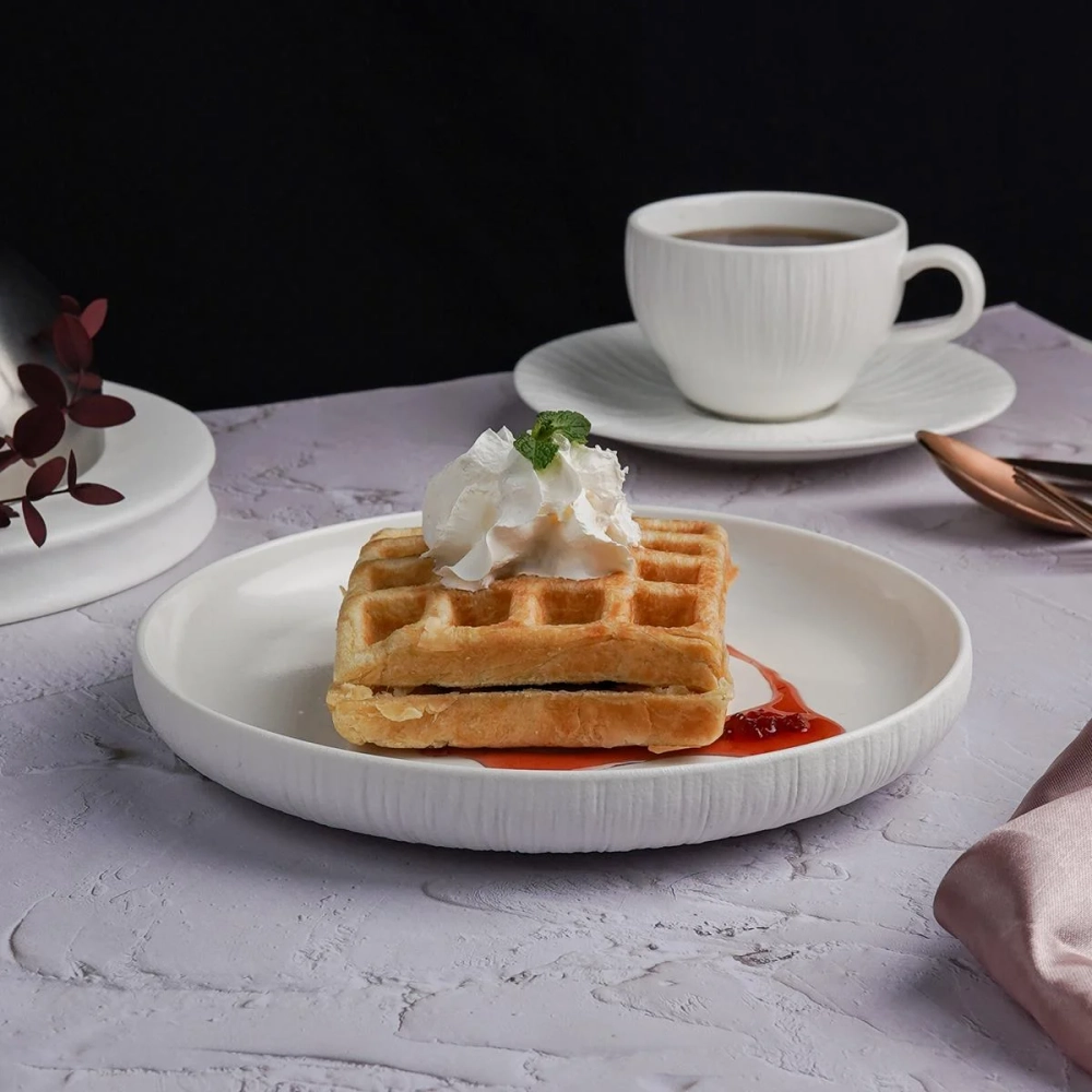 Тарелка с бортом d=20 см, h=3 см, серия "White Moon", P.L. - Proff Cuisine