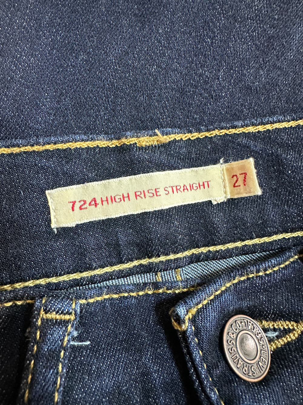 Джинсы Levi's