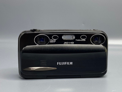 Fujifilm FinePix REAL 3D W3
