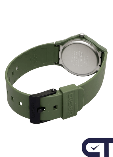 CASIO MQ-24UC-3B — классические аналоговые часы в матовом бежево-коричневом цвете