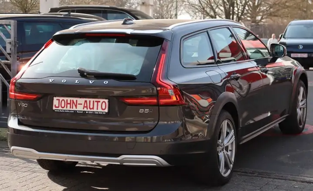 Volvo V90 Cross Country Pro AWD