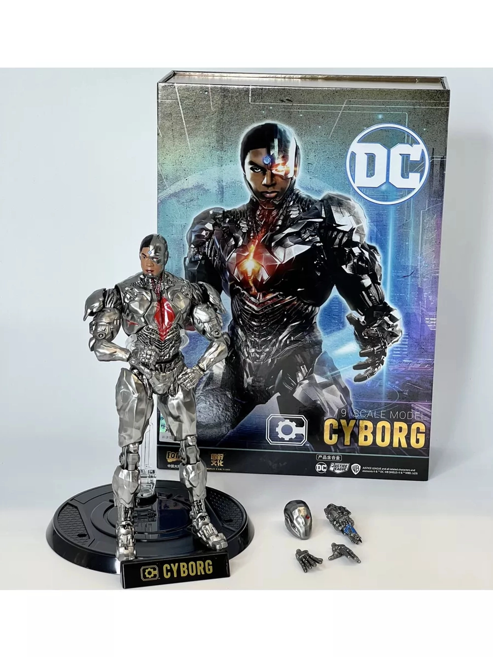 Фигурка Киборг DC FondJoy DC1003