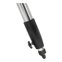 Смарт-телескоп Levenhuk Kelvin Bright STM102 - ножка штатива с фиксатором, крупный план