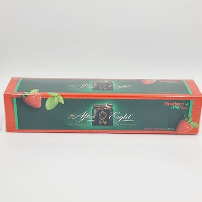 Шоколад порционный с начинкой AFTER EIGHT клубника и мята 400 г