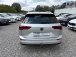Volkswagen Golf VIII поколения в кузове Variant (универсал)