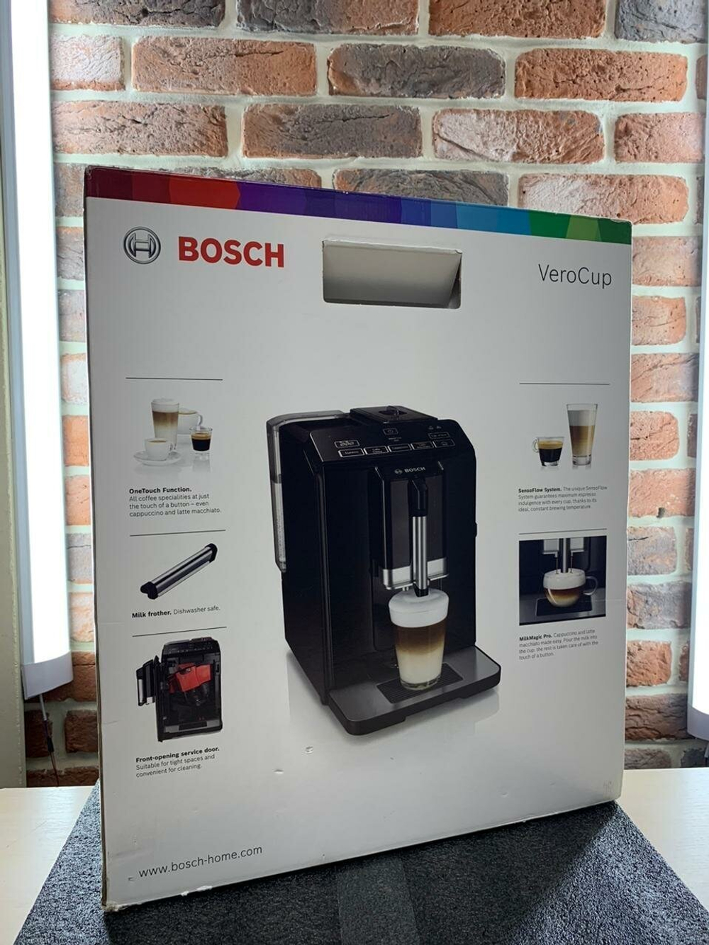 Кофемашина Bosch VeroCup 100 TIS30129RW
