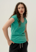 Футболка Bowery NYC V-Neck Spray Emerald