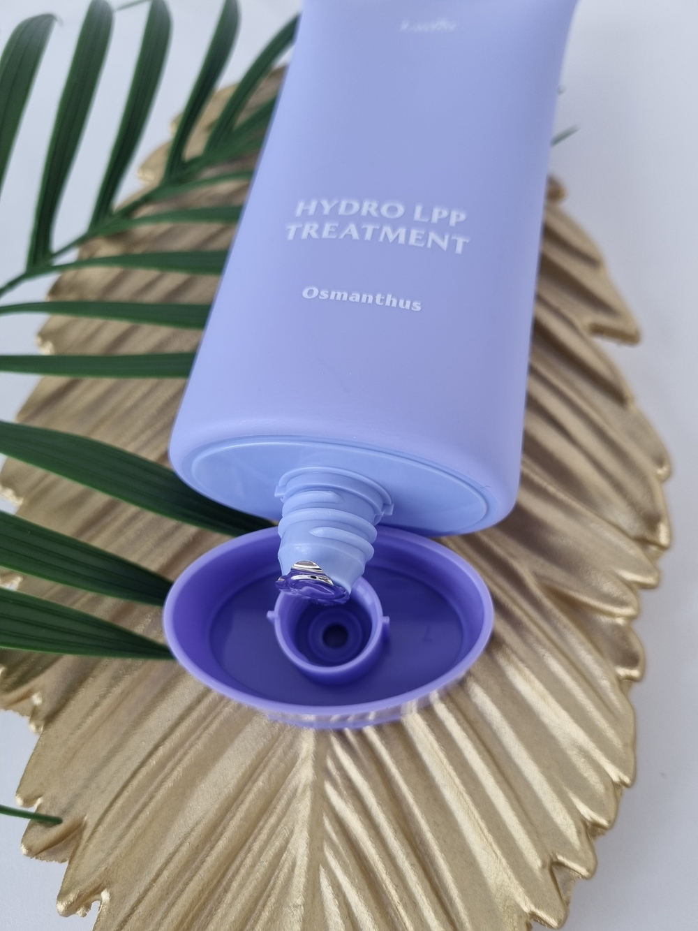 Маска увлажняющая для сухих и поврежденных волос Lador eco hydro LPP treatment MAUVE EDITION