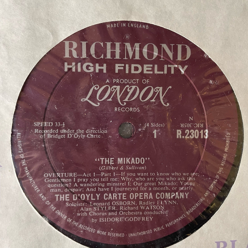 Винтажная виниловая пластинка LP Gilbert And Sullivan, The Mikado Микадо, или Город Титипу Опера (США 1963)