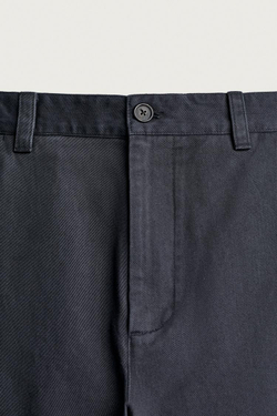 ZARA X AARON LEVINE БРЮКИ ЧИНОС REGULAR-FIT, МОРСКОЙ СИНИЙ