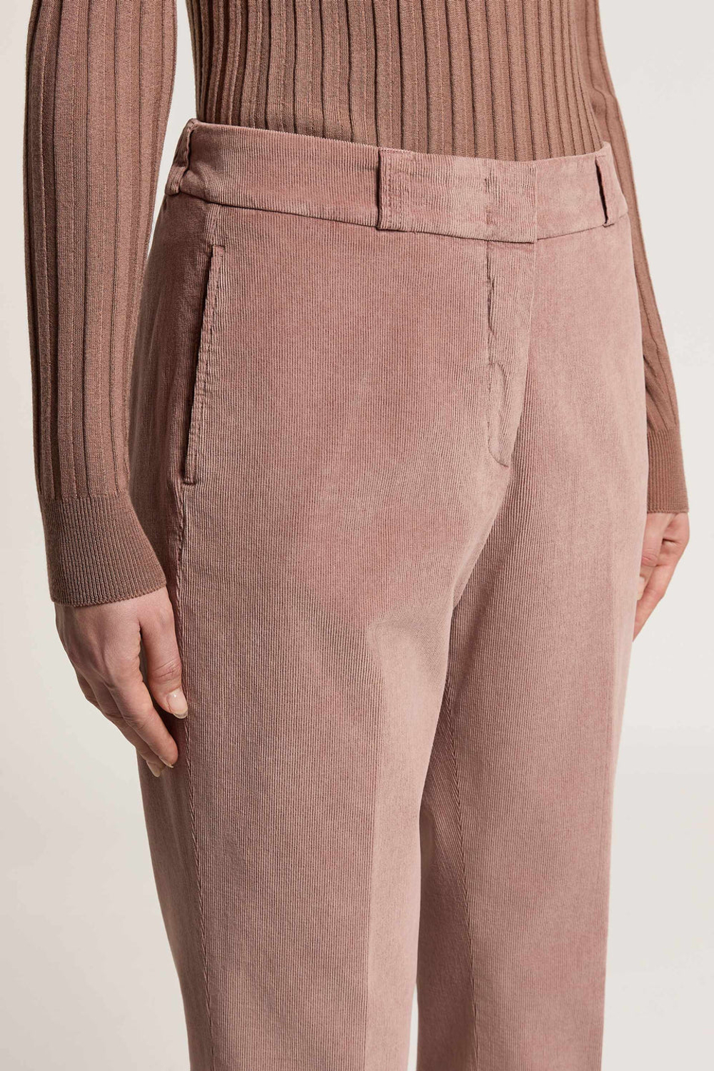 Брюки PESERICO из хлопка микровельвета 42IT