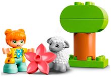 Конструктор LEGO DUPLO Town 10950 Фермерский трактор и животные
