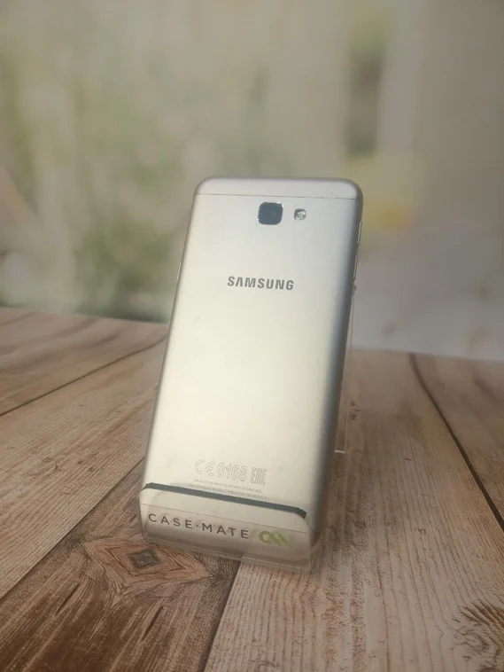 Смартфон Samsung Galaxy J5 Prime (SM-G570F) золотой (витринный)