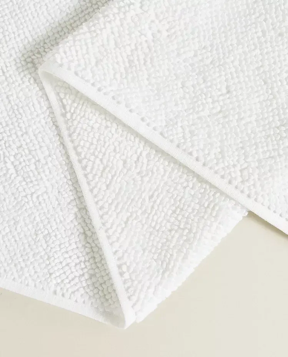 ZARA HOME НЕСКОЛЬЗЯЩИЙ КОВРИК ДЛЯ ВАННОЙ, БЕЛЫЙ