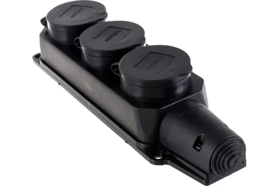 Колодка Navigator 3 гнезда с заземлением IP44 каучук + поликарбонат черная 11078