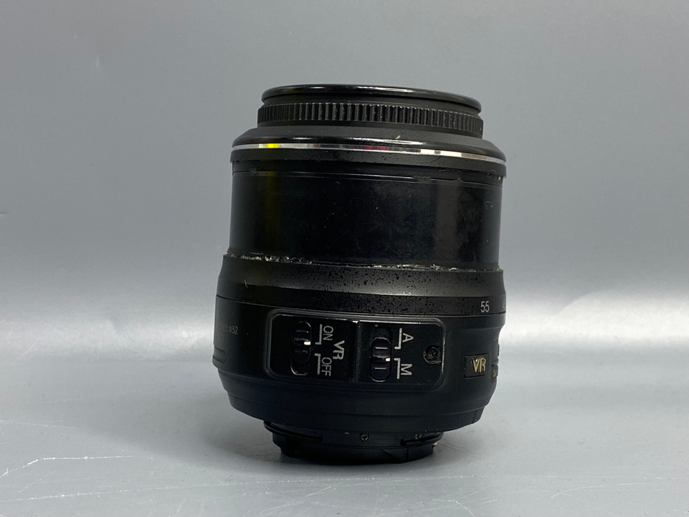 Nikon AF-S DX NIKKOR 18–55mm f/3.5–5.6