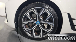 BMW i4 eDrive40 M Sports — 2022