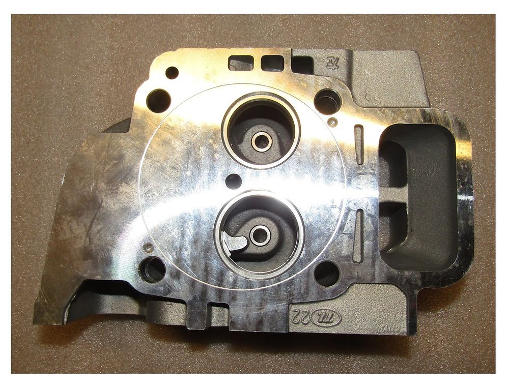 Головка блока цилиндра левая SDG10000/Cylinder head(left)( R2V840-02100 (L)