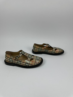 Сандалии Burberry