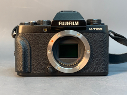 Fujifilm X-T100