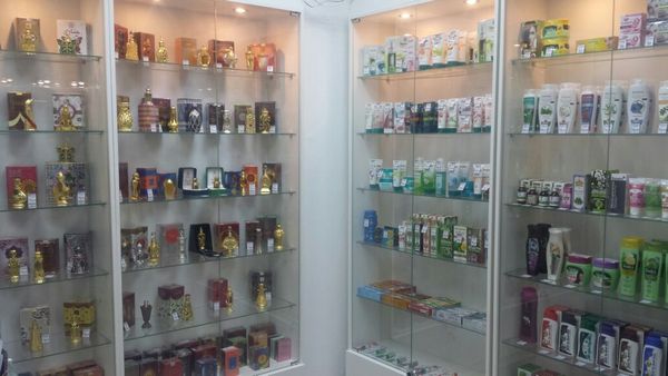 Магазин Арабской парфюмерии и эксклюзивной косметики из Тайланда и Индии. Магазин Арабской парфюмерии и эксклюзивной косметики из Тайланда и Индии.