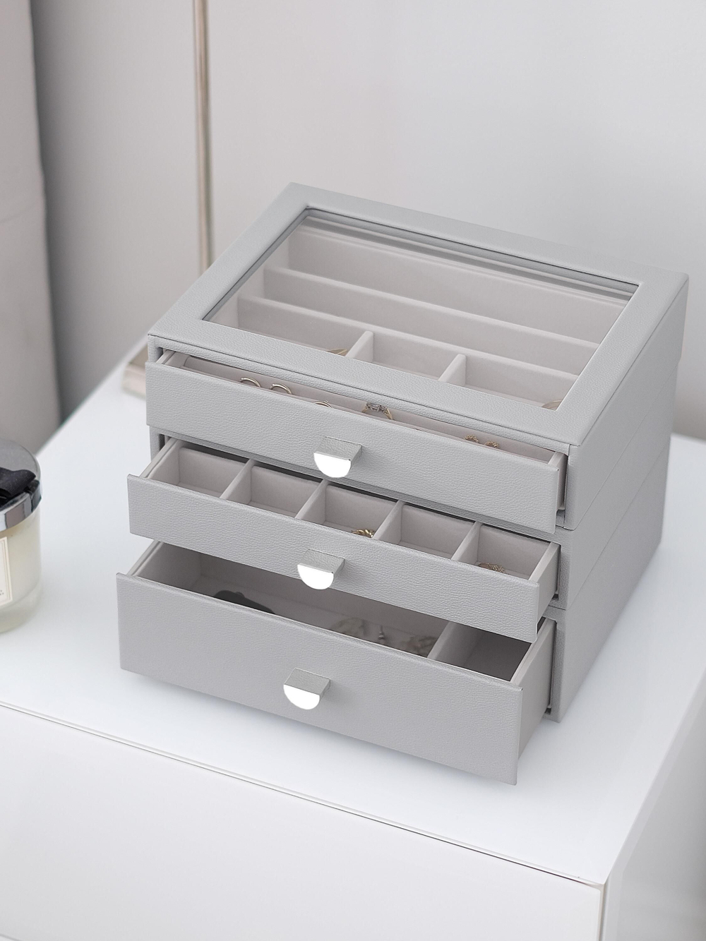 Органайзер для украшений и часов со стеклянной крышкой Stackers Classic Jewellery Box, 3 секции - White Pebble