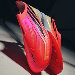 TF / Adidas F50 Hyperfast Laceless / Red