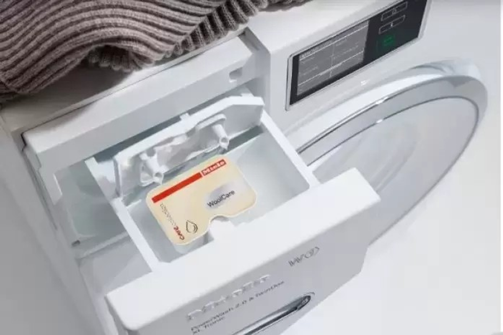 Стирально-сушильная машина Miele WTD160WCS