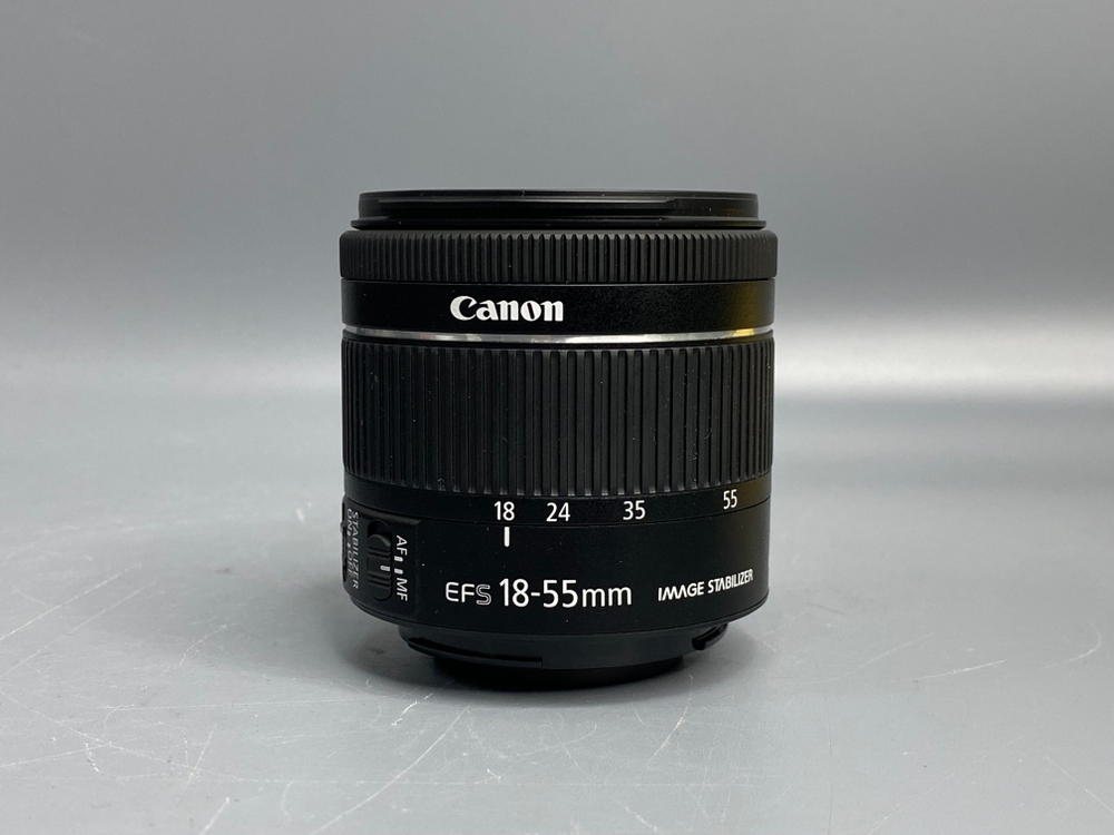 Canon 250D Kit 18-55mm 4-5.6 IS STM 1.000 кадров