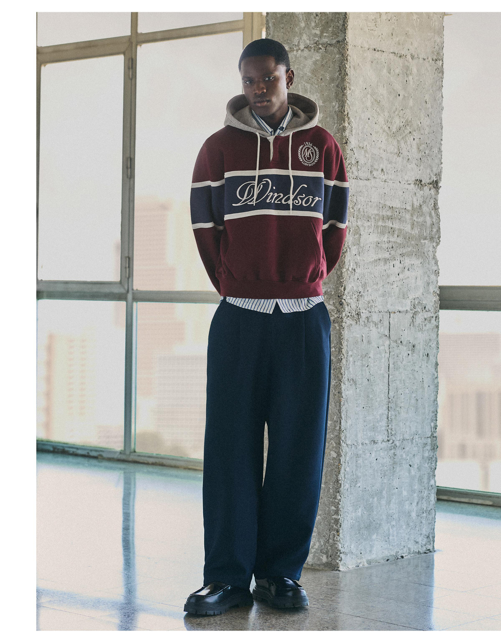 Мужское худи с контрастным принтом, арт. 3186/260 - BERSHKA