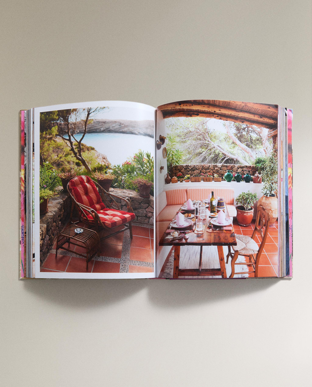 Inside Ibiza. Альбом об интерьерах Ибицы (на английском языке) Zara Home, фото 5