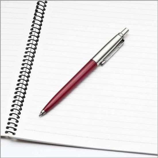 Шариковая ручка Parker Jotter K60, цвет: Red, стержень: Mblue, S0705580