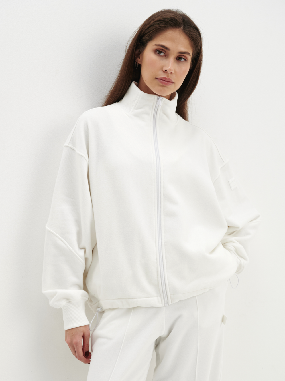Олимпийка Lotus Milky